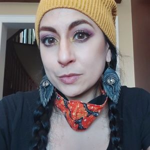 Meet your Posher, Charissa